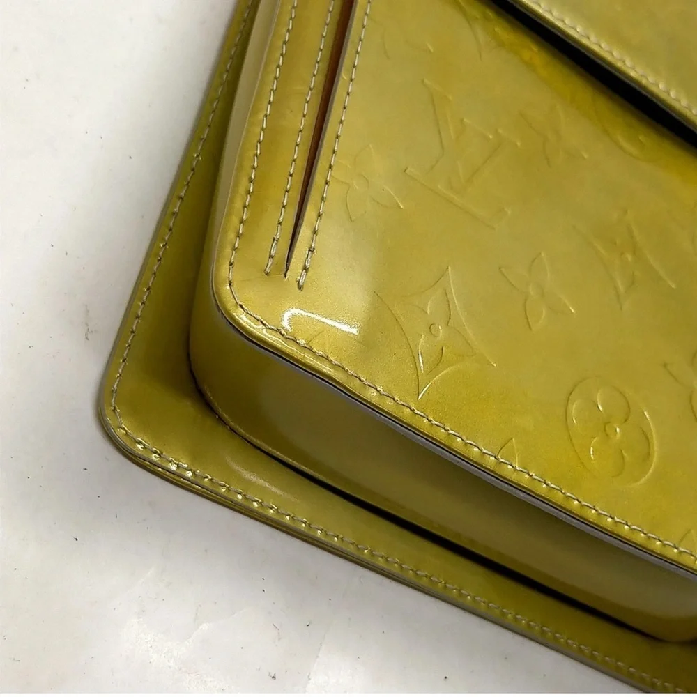 Louis Vuitton Vernis Motto Accessory Pouch